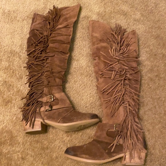 Naughty Monkey Frilly Fanta Suede Otk 